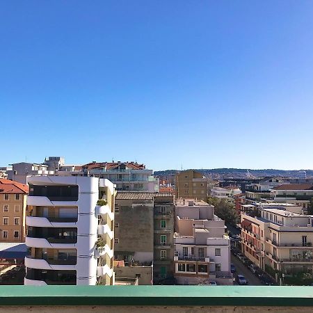شقة Skyescape Pescara Centro المظهر الخارجي الصورة